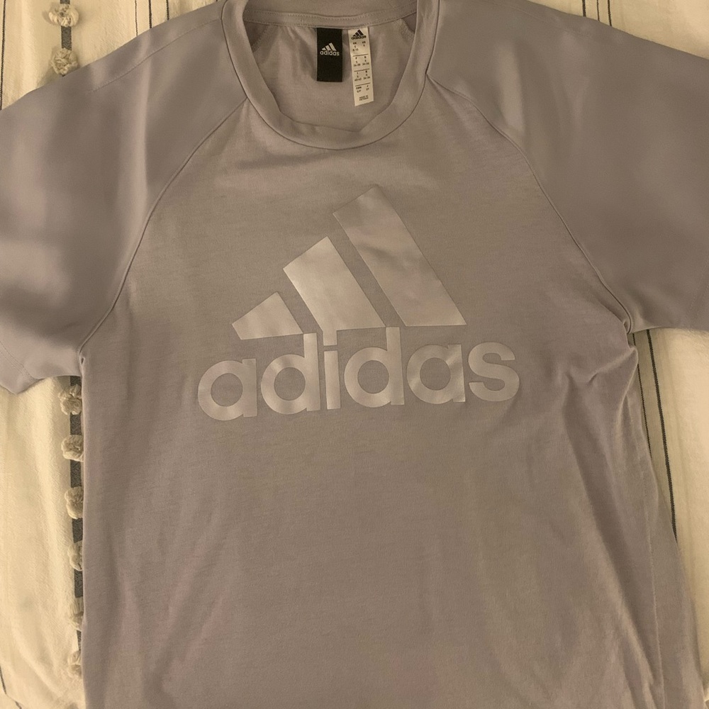 Adidas side split tshirt